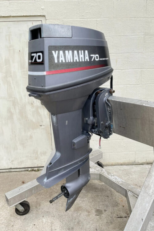 Yamaha 70HP 3 Cylinder 2 Stroke 20″ Shaft Outboard Motor