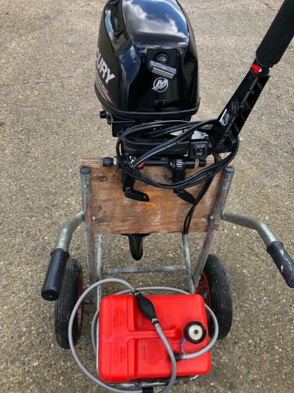 2012 Mercury 8hp 4-Stroke 15” Outboard-Motor - Image 2
