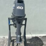 2003 YAMAHA 40HP 2 STROKE OUTBOARD MOTOR WITH 20″ SHAFT