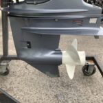 2003 Yamaha 40hp 2-stroke-with-handle Outboard Motor - Image 4