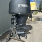 2008 Yamaha 350hp 4-Stroke 30 Shaft Outboard Motor. - Image 2
