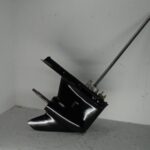 USED COUNTER ROTATING 25″ 225/250hp MERCURY OUTBOARD LOWER UNIT-left hand C/R