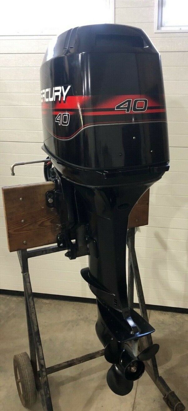 Mercury 40hp 2 Stroke Outboard Motor - Image 2