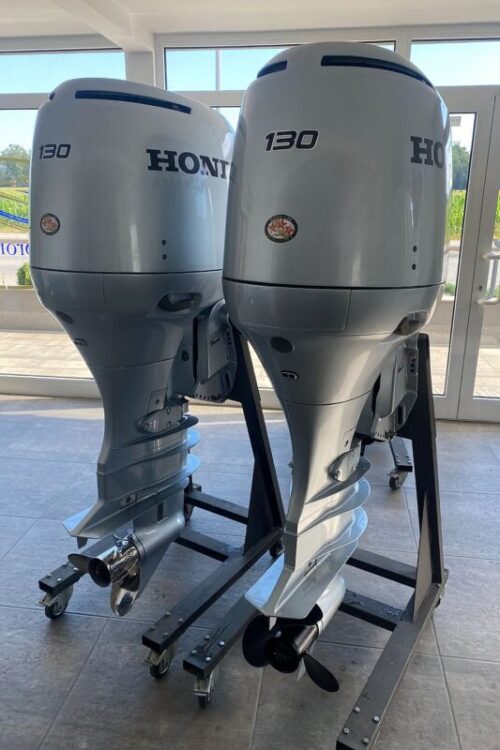 Pair 2008 Honda BF130HP 4-Stroke 25” Outboard Motor