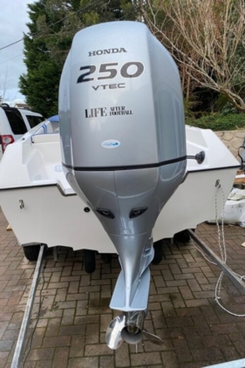 2013 Honda 250hp V-Tec 4 Stroke 25” Outboard Motor