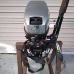 2005 Mariner 15hp 2 Stroke outboard long shaft with fuel tank - Image 3
