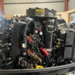 2005 Mercury 150hp XR6 2 Stroke Outboard Motor - Image 2