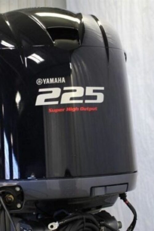2016 Yamaha 250hp V-Max 4 Stroke 25” Outboard Motor