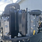 PAIR 2012 SUZUKI 300HP 4 STROKE OUTBOARD MOTORS WITH 25″ SHAFTS - Image 2