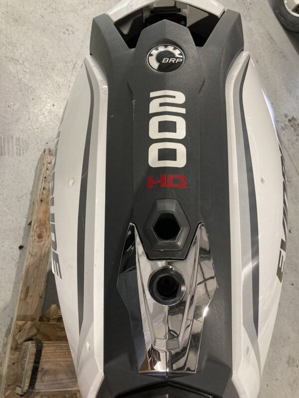 2012 Evinrude E-Tec G2 200hp Ho 25-Shaft Outboard-Motor - Image 2