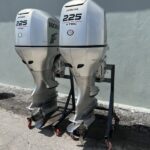 2013 Pair Honda 225hp 4-Stroke 30-Shaft Outboard Motor