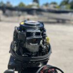 2013 Suzuki 20hp 4-Stroke 15” outboard motor with handle - Image 2