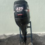 2006  SUZUKI 225HP 4 STROKE OUTBOARD MOTOR WITH A  25″ SHAFT - Image 2