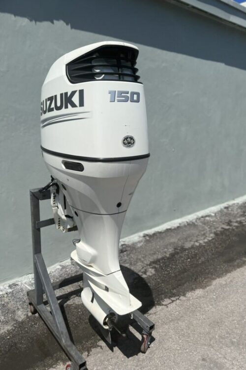 2017 Suzuki 150hp 4 Stroke 25 Shaft Outboard Motor