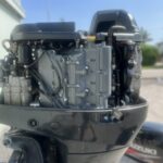 2010 PAIR SUZUKI 225HP 4 STROKE OUTBOARD MOTORS WITH 25″ SHAFTS - Image 4