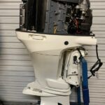 2010 Suzuki 300hp 4 Stroke 25 Outboard Motor - Image 4