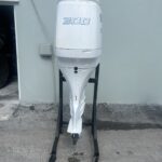 2010 Suzuki 300hp 4 Stroke 30 Shaft Outboard Motor - Image 2