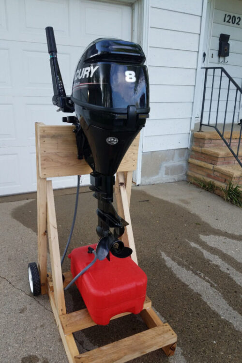 2014 Mercury 8hp 4-Stroke 15-Shaft Outboard-Motor with Handle