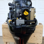 2014 Mercury 8hp 4-Stroke 15-Shaft Outboard-Motor with Handle - Image 3