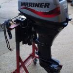 2012 Mariner 20hp outboard 4 stroke Remote control long shaft power tilt