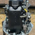 Honda-30HP 4 Stroke Outboard-Engine with Electric Start - Image 4