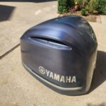 Used Yamaha 4.2L 300hp 4 stroke top cowling - Image 4