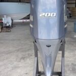 2014 Yamaha 200hp 4 stroke 25” Outboard Motor
