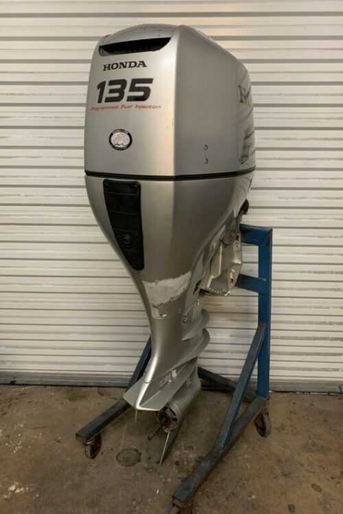 2011 Honda 135hp 4 Stroke 25” Outboard Motor