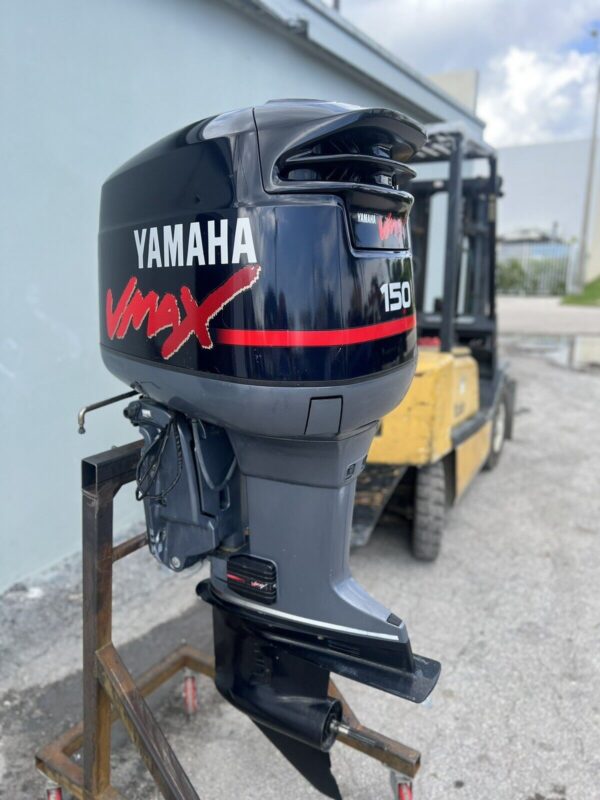 2003 Yamaha 150hp 0X66 Vmax 2 Stroke 20″ Outboard Motor - Image 2