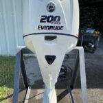 2011-Evinrude-ETEC-200-HP-6-Cyl-DFI-2-Stroke-25-Shaft-Counter-Rotation-Motor - Image 2