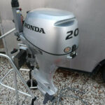 Used 2014 Honda 20hp 4 Stroke 20 shaft Outboard Motor