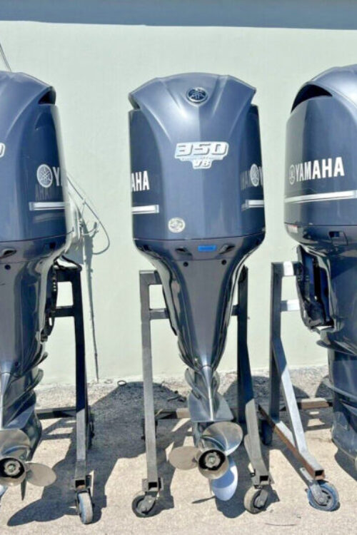 Triple 2014 Yamaha 350hp 4 Stroke Outboard Motors